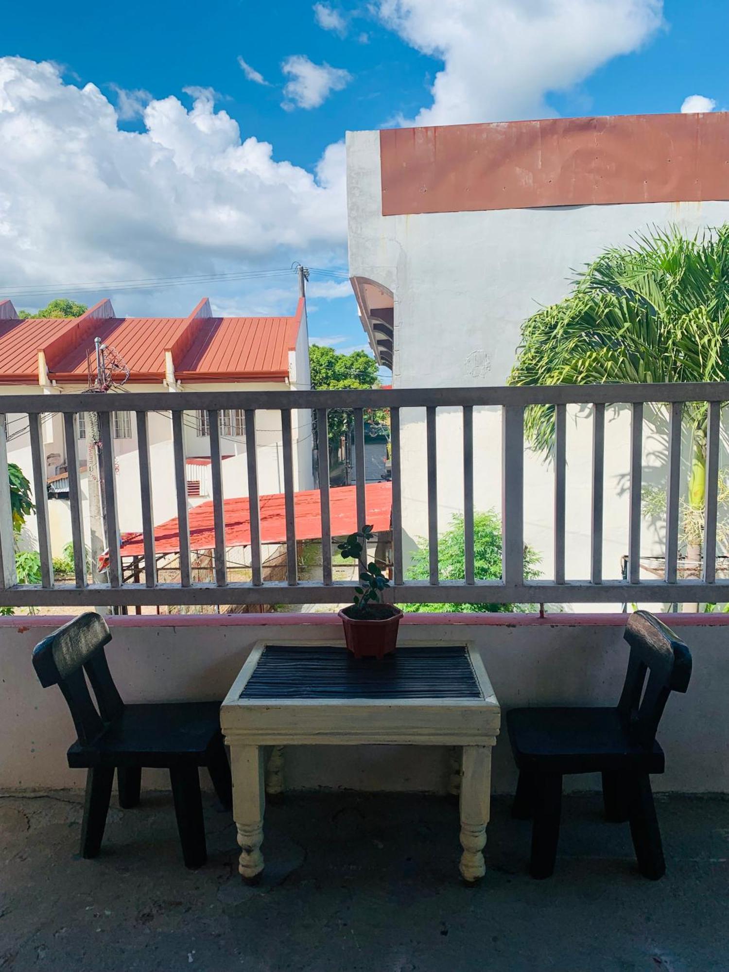 Perlies Inn Tanay Barkada House エクステリア 写真